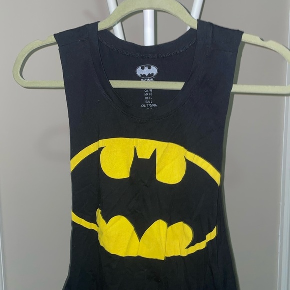 Batman sleeveless top! Batman symbol, very. Meant to have tank underneath - Picture 2 of 4